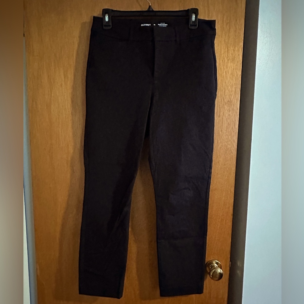 Old Navy black pixie skinny pants